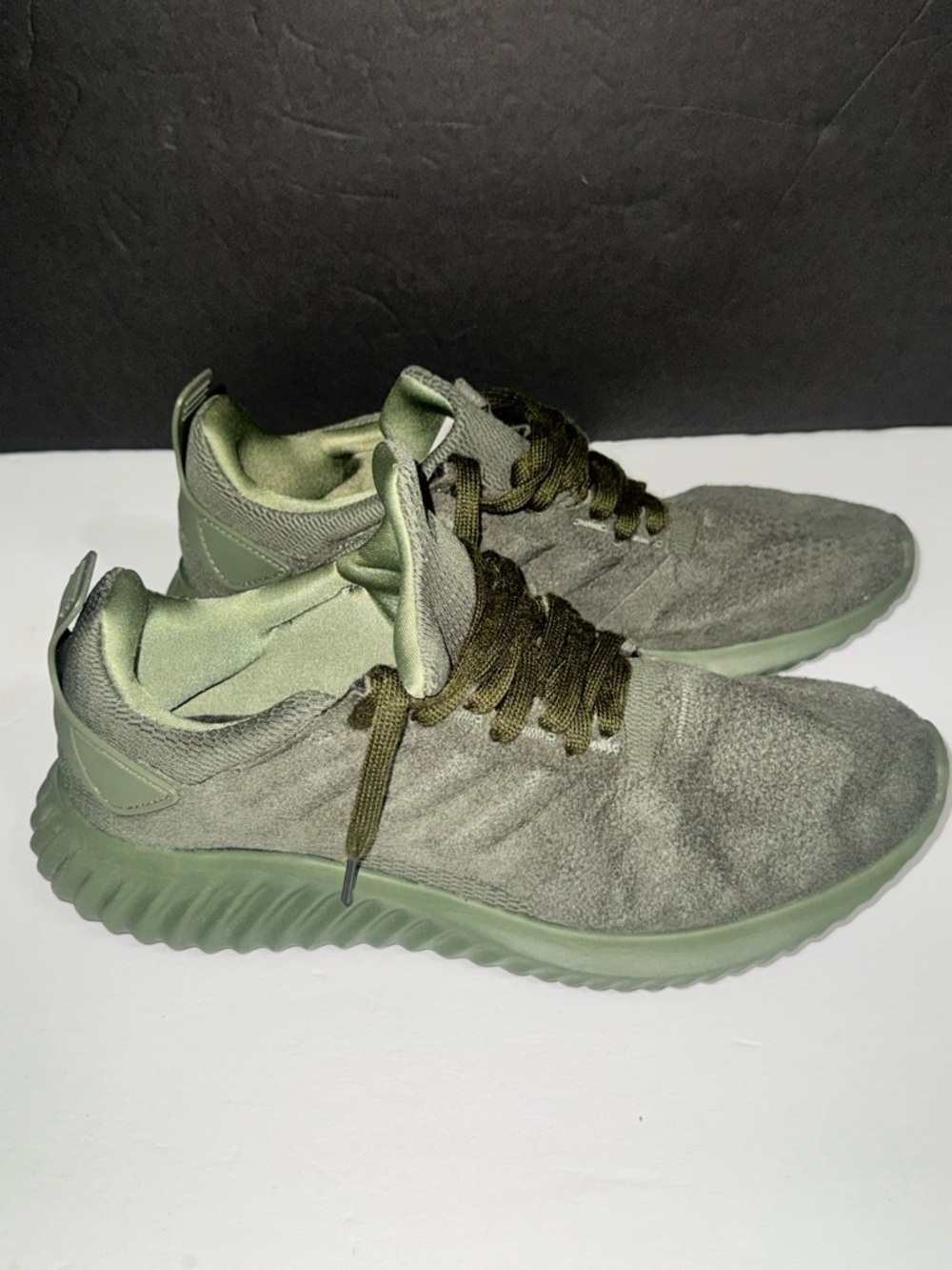 Nike I Men’s I Olive Green Sneakers
